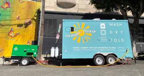 (2021) The Laundry Truck LA continues providing free laundry services for unhoused Angelenos, a year into pandemic